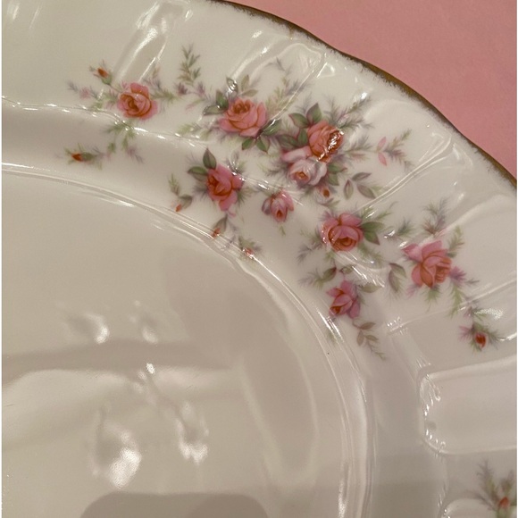 EUC VINTAGE PARAGON VICTORIANA ROSE MEDIUM PLATTER BONE CHINA - Picture 6 of 10